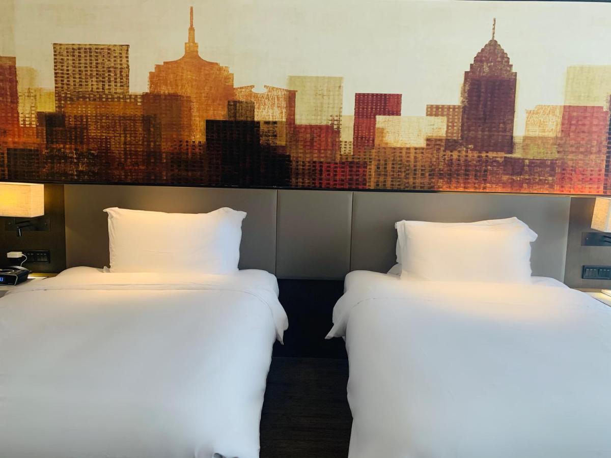 Mercure Shanghai Hongqiao Railway Station Extérieur photo