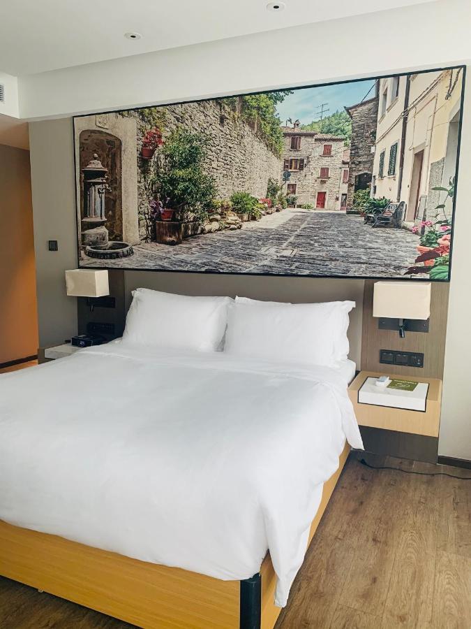 Mercure Shanghai Hongqiao Railway Station Extérieur photo